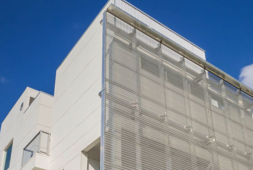 Забор с вентиляцией из перфорированного листа Т-16